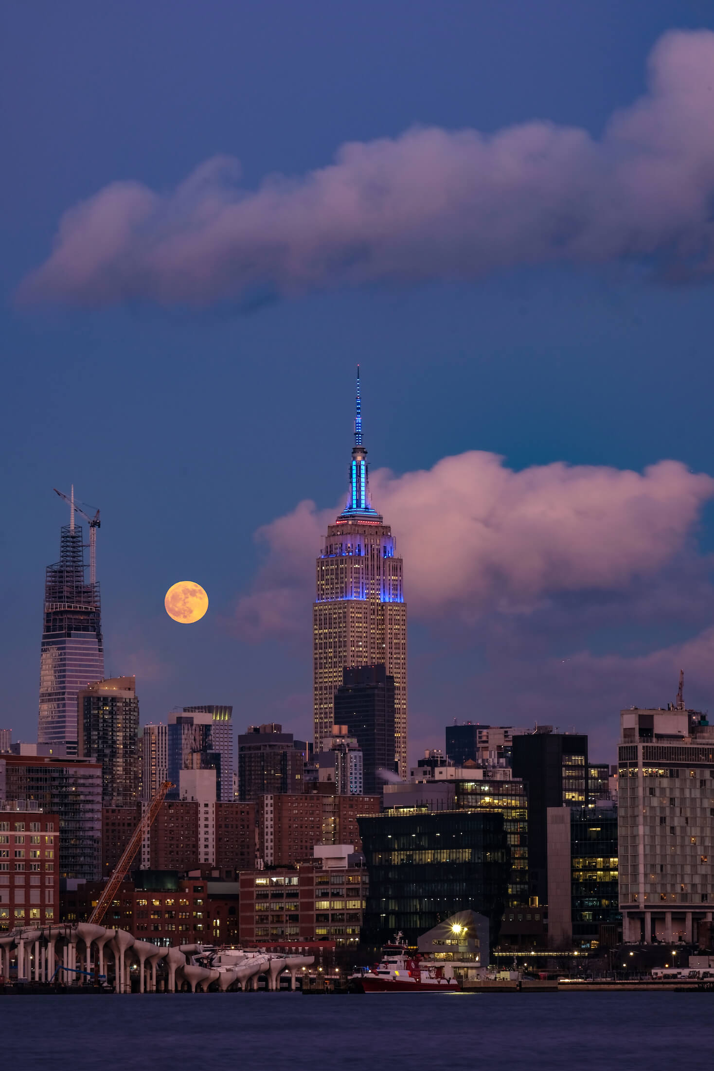 Full Moon Manhattan